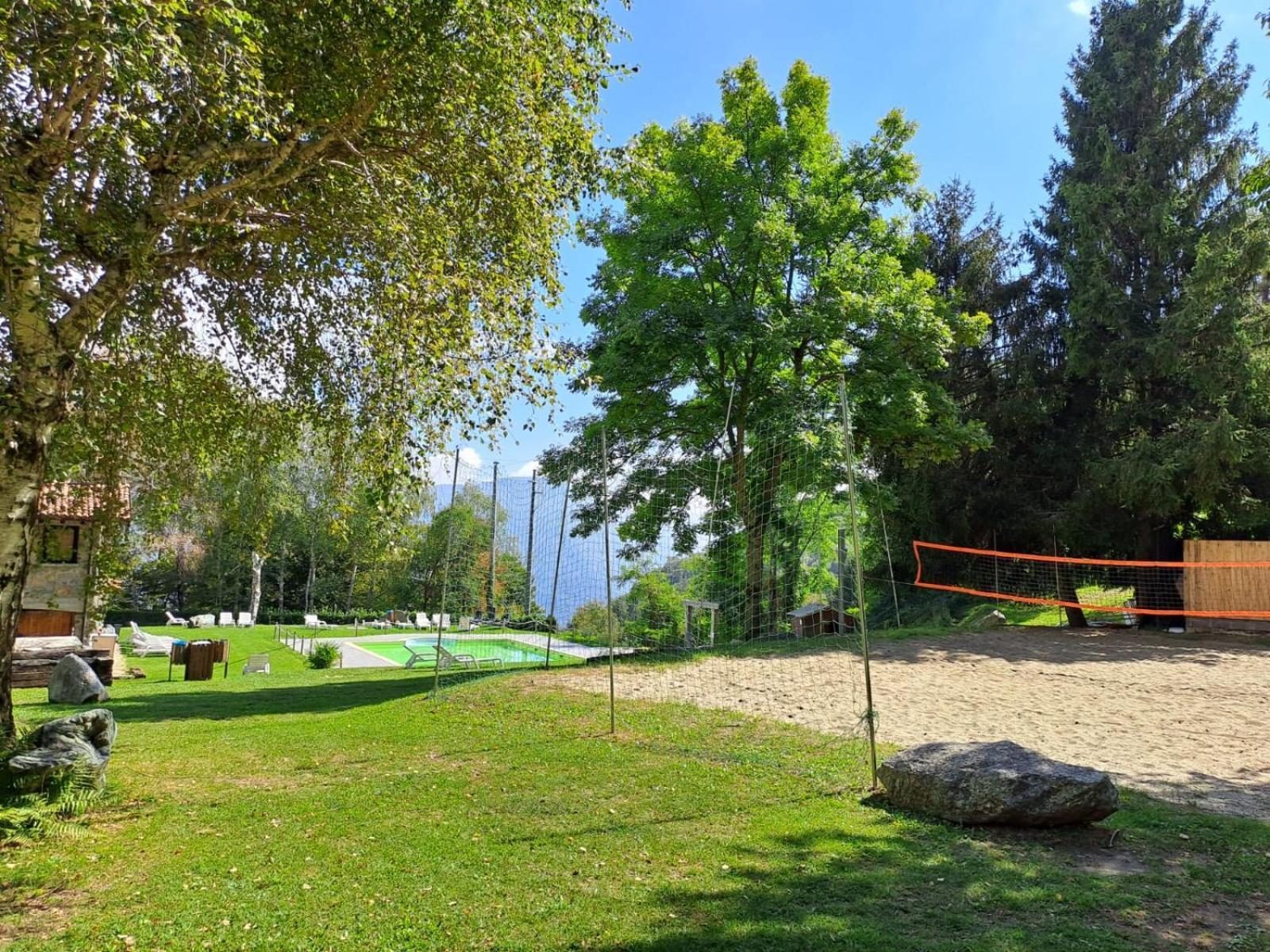 Provinciale 79 Hotel Magreglio Kültér fotó