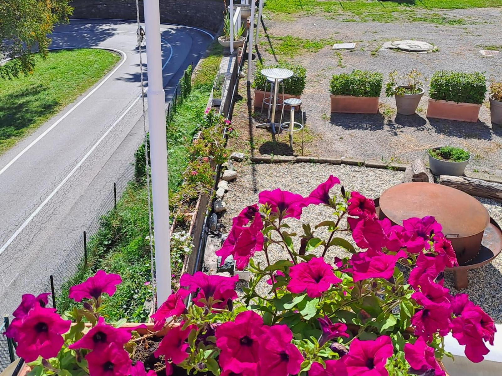 Provinciale 79 Hotel Magreglio Kültér fotó