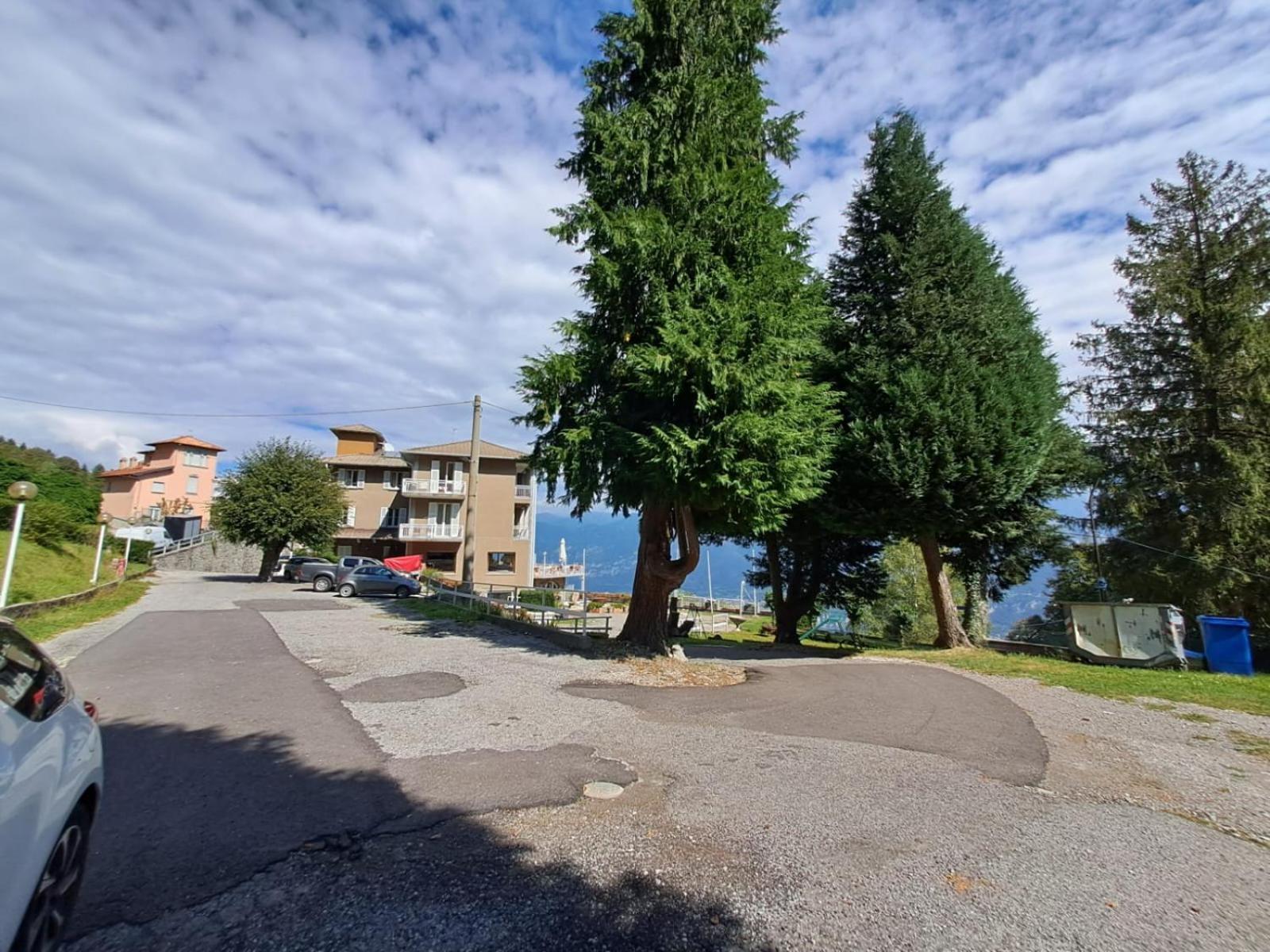 Provinciale 79 Hotel Magreglio Kültér fotó